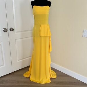 Yellow Strapless Jersey knit like floor length dress. Small.